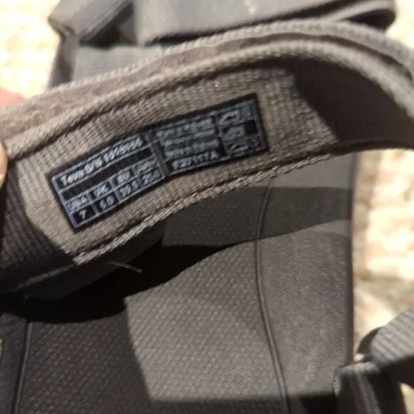 Teva Sanborn Universal Sandals Womens 7 Gray Strappy Gorpcore Outdoor Hiking - Picture 7 of 7